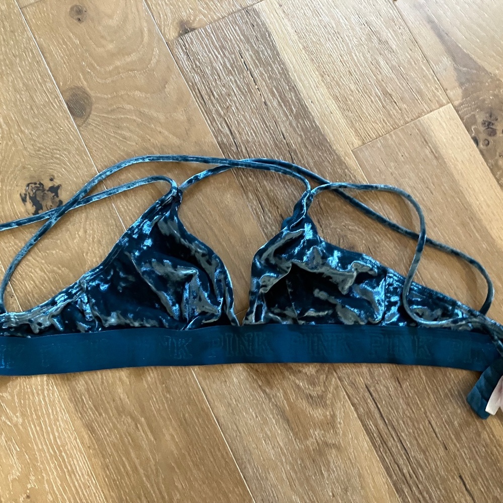 VS PINK brand crushed velvet bra